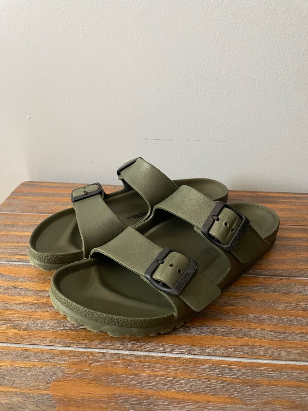 Birkenstock Olive Green Eva Slide Sandals - sz 38 (women’s US 7.5)